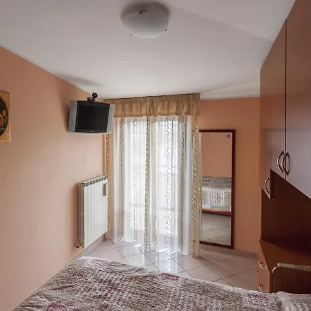 Palazzo Giallo Lägenhet *